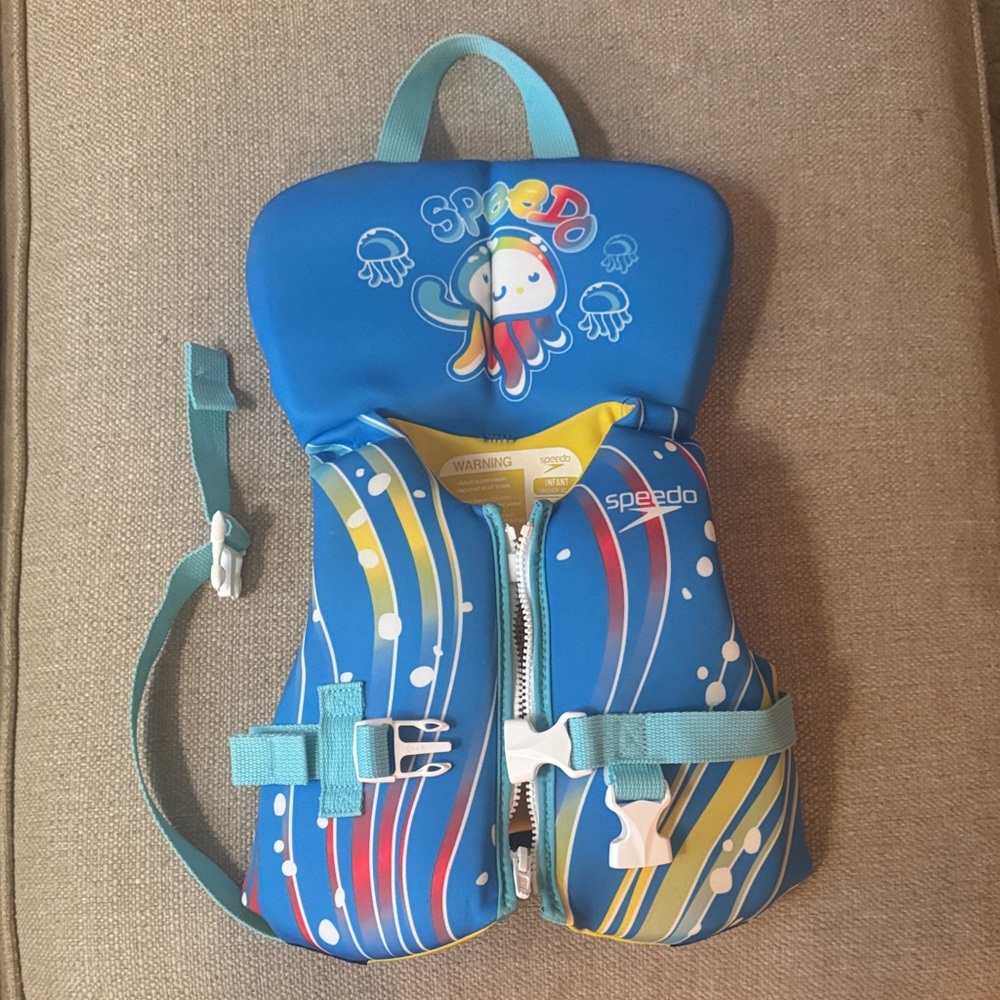 Speedo Toddler Life Jacket | Under 30 lbs | Excellent Condition | Blue